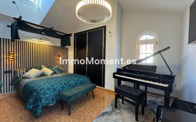 Wiederverkauf - Villa - Orihuela - Orihuela Costa