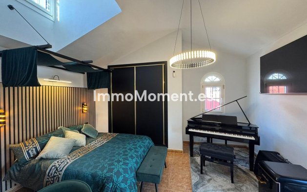 Wiederverkauf - Villa - Orihuela - Orihuela Costa