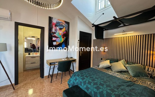 Wiederverkauf - Villa - Orihuela - Orihuela Costa