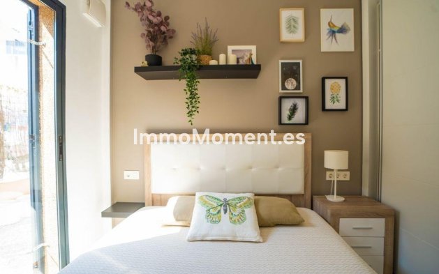 Wiederverkauf - Villa - Orihuela - Orihuela Costa