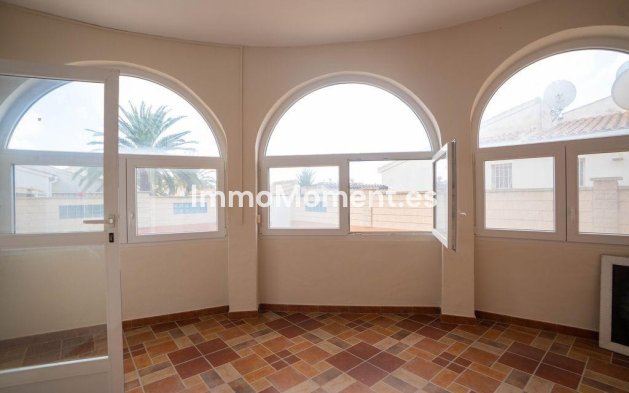 Wiederverkauf - Villa - Orihuela - Orihuela Costa