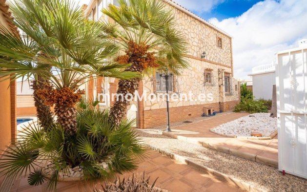 Wiederverkauf - Villa - Orihuela - Orihuela Costa