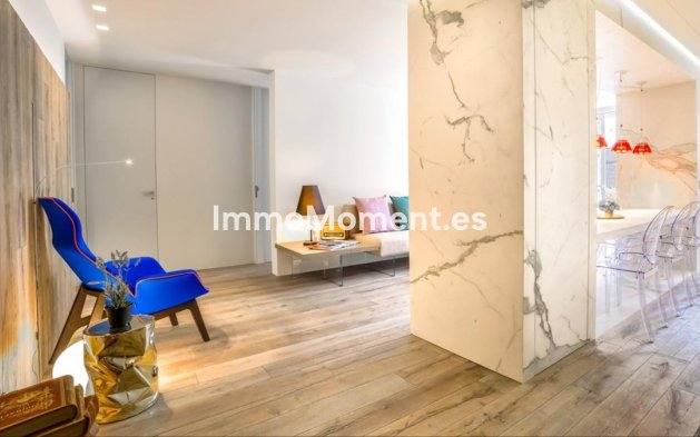 Resale - Apartment - Villajoyosa - Villajoyosa Centro