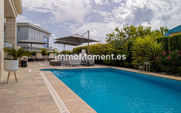 Wiederverkauf - Villa - Orihuela - Orihuela Costa