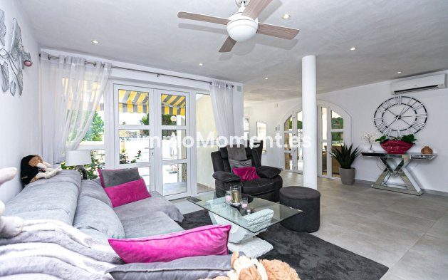 Wiederverkauf - Villa - Orihuela - Orihuela Costa