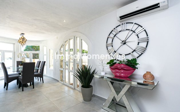 Wiederverkauf - Villa - Orihuela - Orihuela Costa