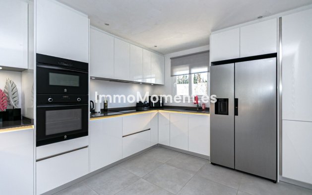 Wiederverkauf - Villa - Orihuela - Orihuela Costa