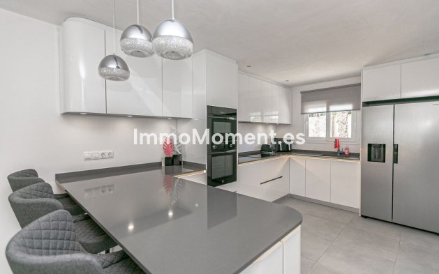 Wiederverkauf - Villa - Orihuela - Orihuela Costa