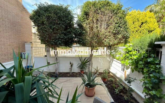 Wiederverkauf - Villa - Alicante - Alicante Centro