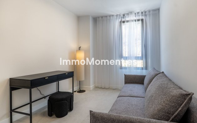 Reventa - Apartamento - Estepona  - Estepona Centro