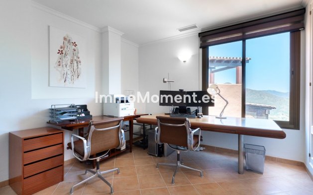 Wiederverkauf - Wohnung - Marbella - La Mairena