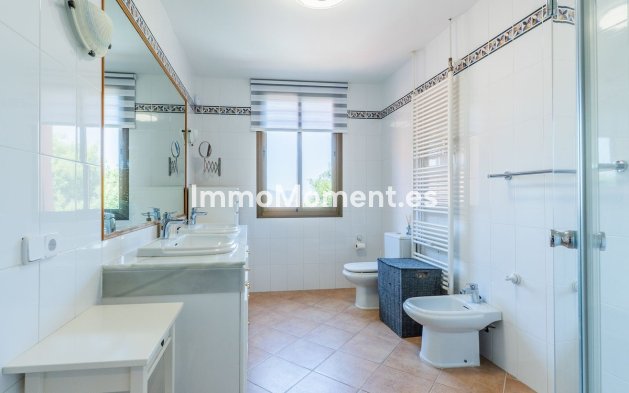 Wiederverkauf - Wohnung - Marbella - La Mairena