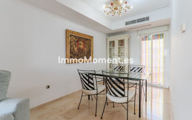 Revente - Maison mitoyenne - Marbella - El Rosario