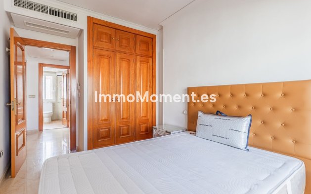 Revente - Maison mitoyenne - Marbella - El Rosario