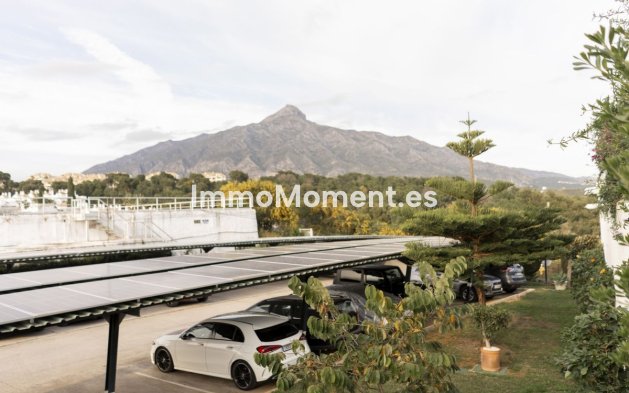 Revente - Maison mitoyenne - Marbella - Nueva Andalucía