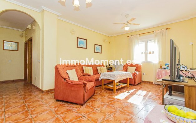 Wiederverkauf - Villa - Torrevieja - Aguas Nuevas