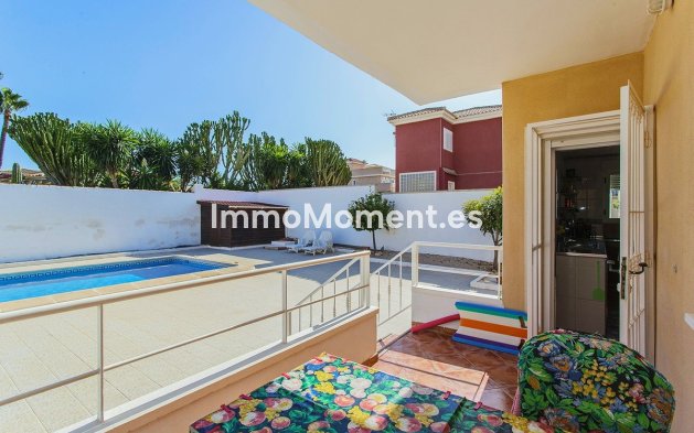 Wiederverkauf - Villa - Torrevieja - Aguas Nuevas