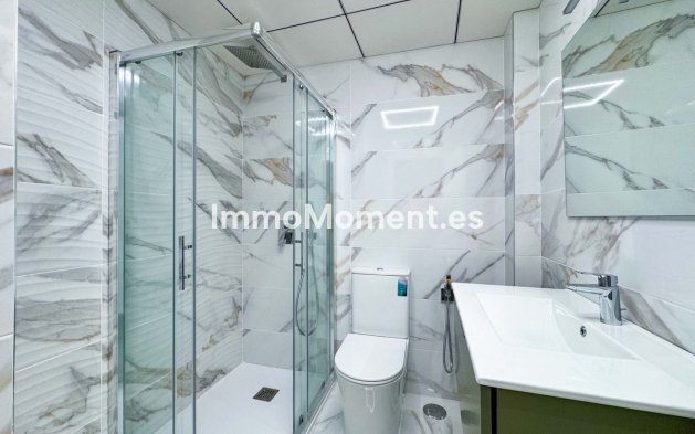 Wiederverkauf - Wohnung - Torrevieja - Torrevieja Centro