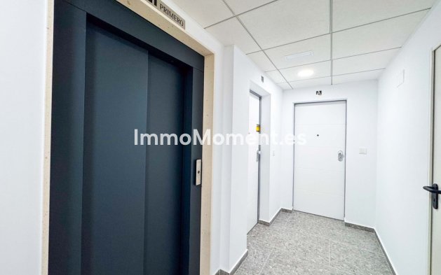 Wiederverkauf - Wohnung - Torrevieja - Torrevieja Centro