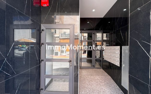 Wiederverkauf - Wohnung - Torrevieja - Torrevieja Centro