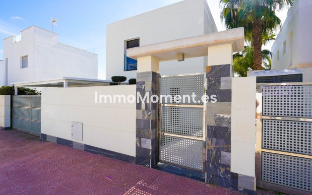 Resale - Villa - Rojales - Ciudad Quesada