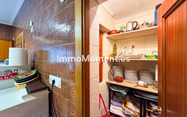 Revente - Villa - Elda - Elda Centro