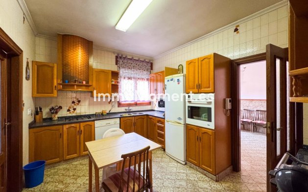 Revente - Villa - Elda - Elda Centro