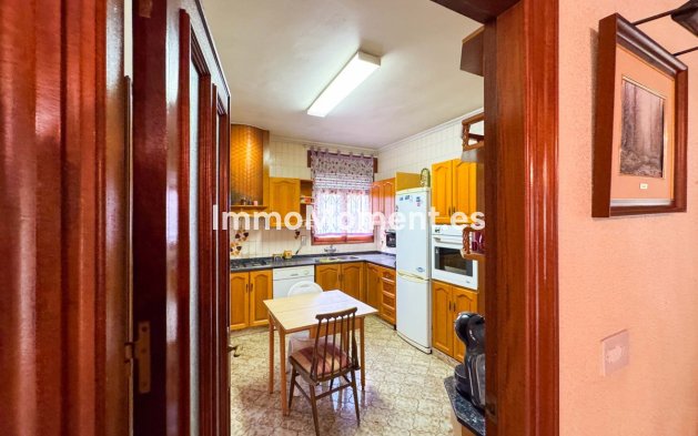 Revente - Villa - Elda - Elda Centro