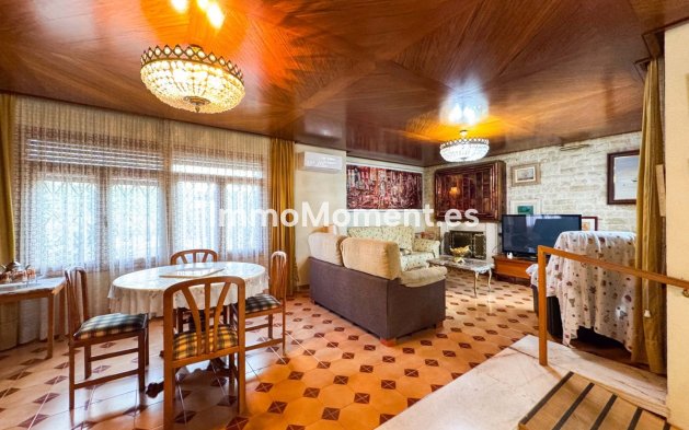 Revente - Villa - Elda - Elda Centro