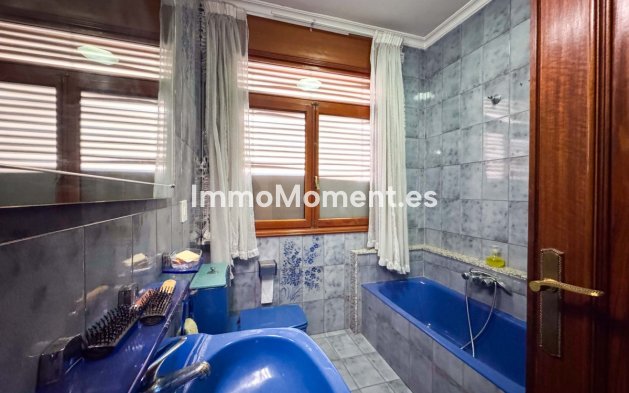 Revente - Villa - Elda - Elda Centro