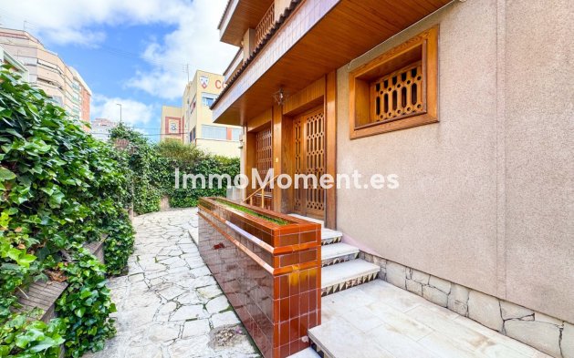 Revente - Villa - Elda - Elda Centro