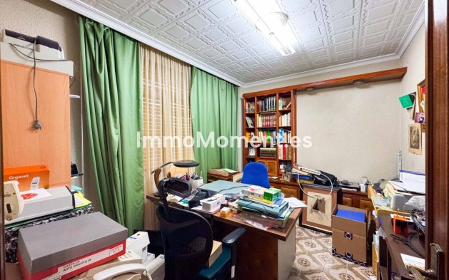 Revente - Villa - Elda - Elda Centro