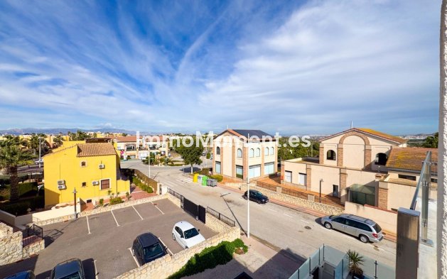 Resale - Townhouse - Algorfa - Algorfa Centro