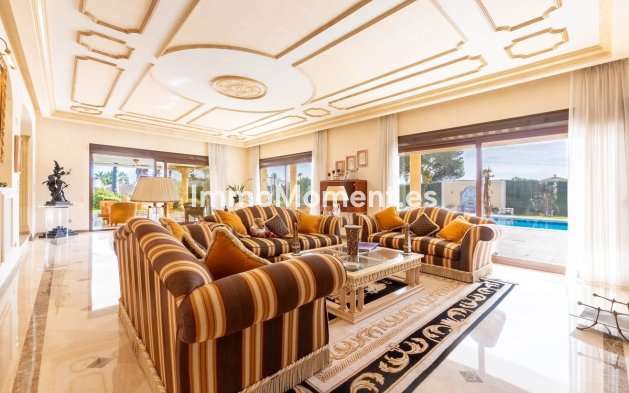 Wiederverkauf - Villa - Marbella - Los Monteros