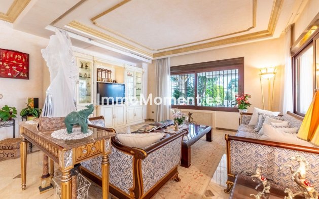 Wiederverkauf - Villa - Marbella - Los Monteros