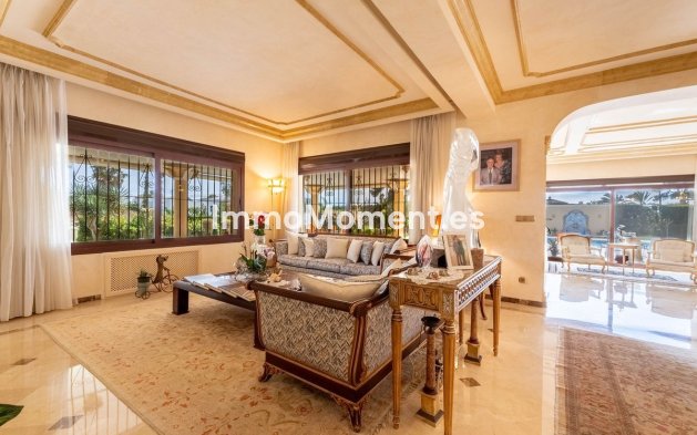 Wiederverkauf - Villa - Marbella - Los Monteros