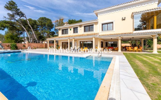 Wiederverkauf - Villa - Marbella - Los Monteros