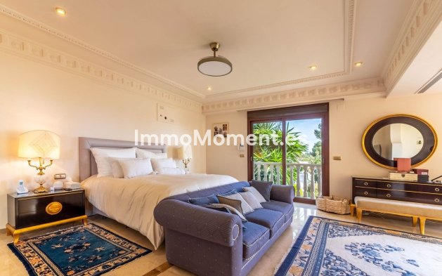 Wiederverkauf - Villa - Marbella - Los Monteros