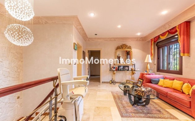 Wiederverkauf - Villa - Marbella - Los Monteros