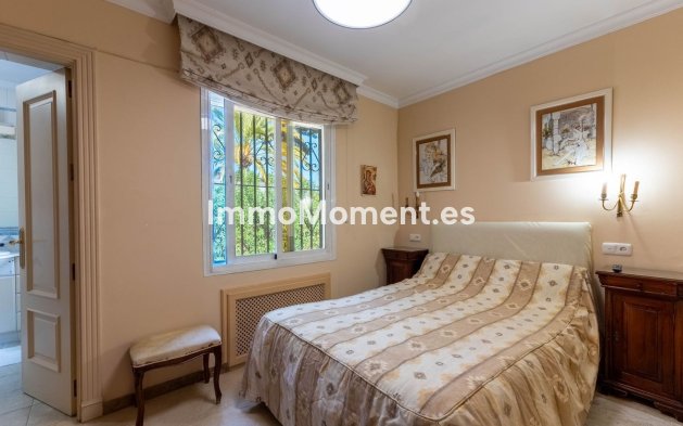 Wiederverkauf - Villa - Marbella - Los Monteros