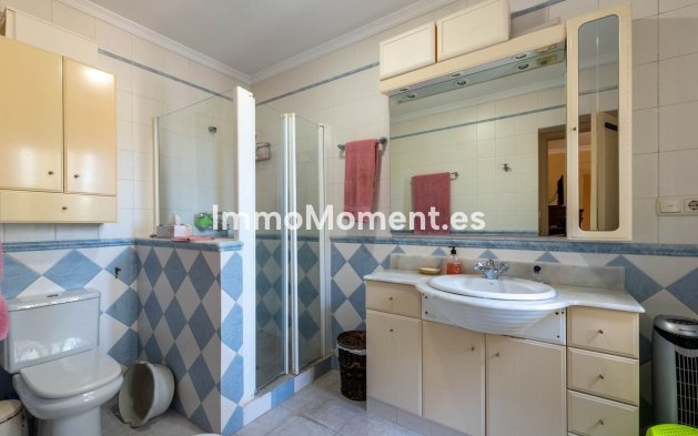 Wiederverkauf - Villa - Marbella - Los Monteros