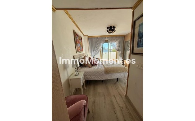 Resale - Townhouse - Estepona - Cancelada