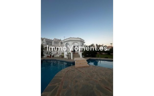 Revente - Villa - Benalmadena - Torrequebrada