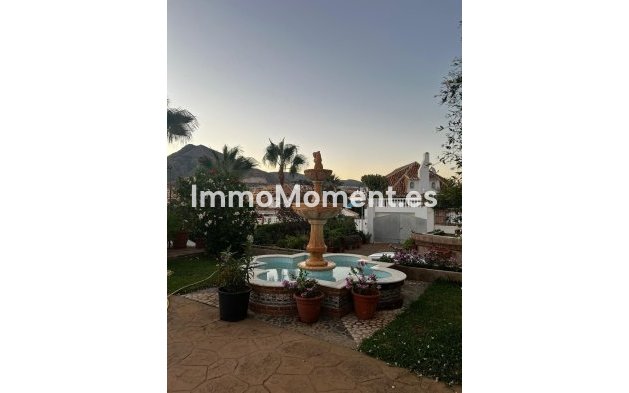 Revente - Villa - Benalmadena - Torrequebrada