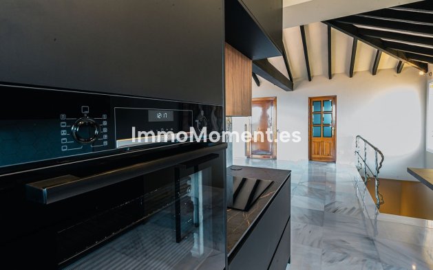 Resale - Villa - Benalmadena - La Capellania