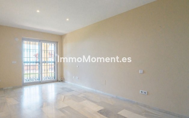 Resale - Villa - Benalmadena - La Capellania