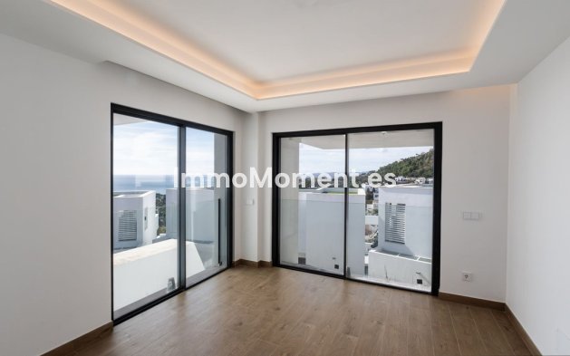 Revente - Villa - Benalmadena - Benalmadena Centro