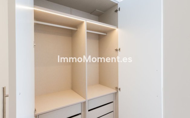 Revente - Villa - Benalmadena - Benalmadena Centro