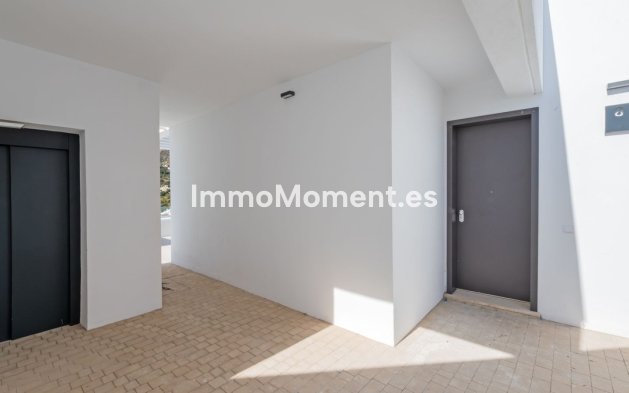 Revente - Villa - Benalmadena - Benalmadena Centro