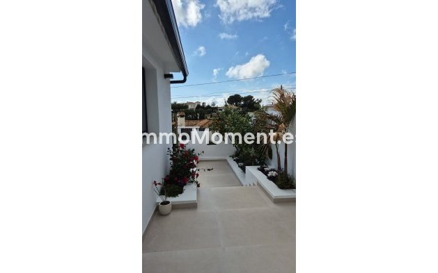 Revente - Villa - Benalmadena - Benalmadena Centro